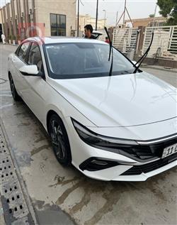 هیوندای ئەلەنترا